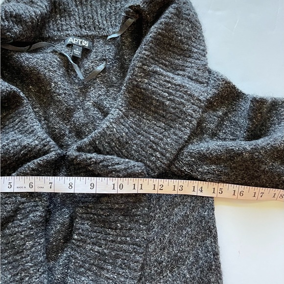 APT. 9 Women's Gray Cardigan Sweater Top Wool Ruffle Rhinestone Pockets, Sz S - Picture 14 of 16
